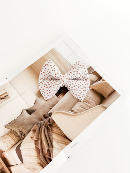 Collette Bow