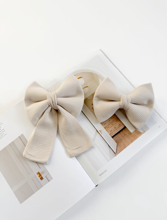 Beige Ribbed Bows